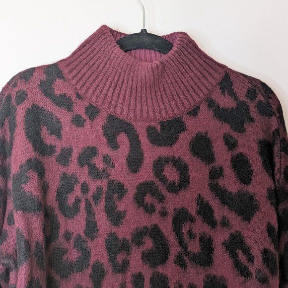 Sweaty Betty Leopard Sweater NWOT - Picture 5 of 11